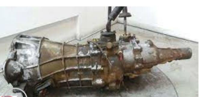 ISUZU 4JB1 2WD FLOOR